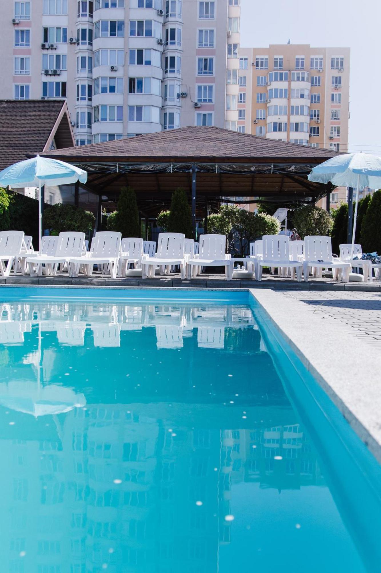 Biruza Club Отель